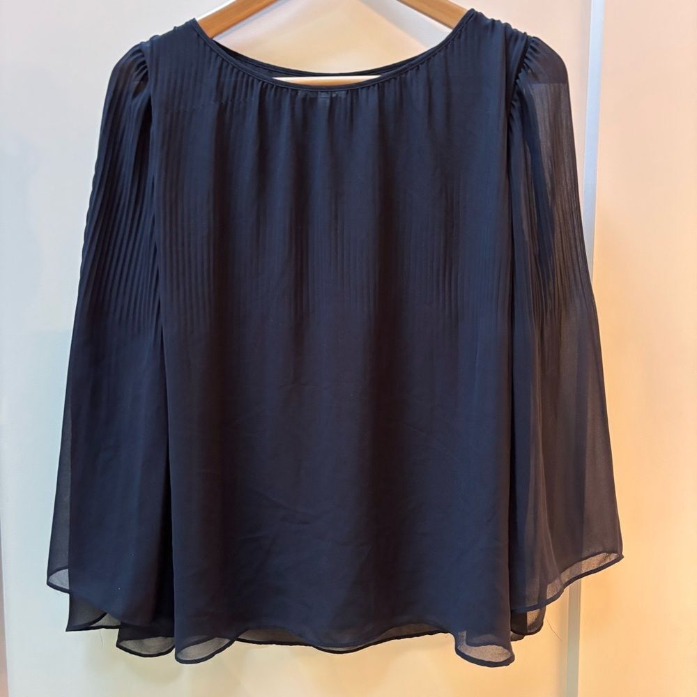 Max Studio navy blouse size M